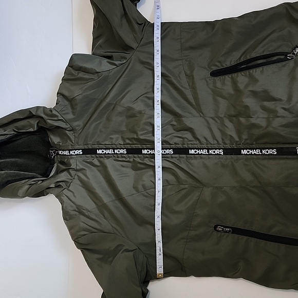 MICHAEL KORS OLIVE GREEN  WINDBREAKER JACKET/ M - Picture 7 of 17